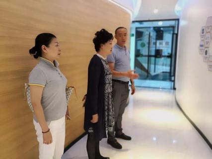 赣江南昌经开区领导受邀访问门徒娱乐加速器，为优质项目落地南昌创造新机遇